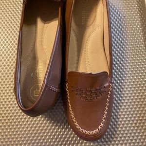 Mootsie Tootsie Flats, size 10 M.